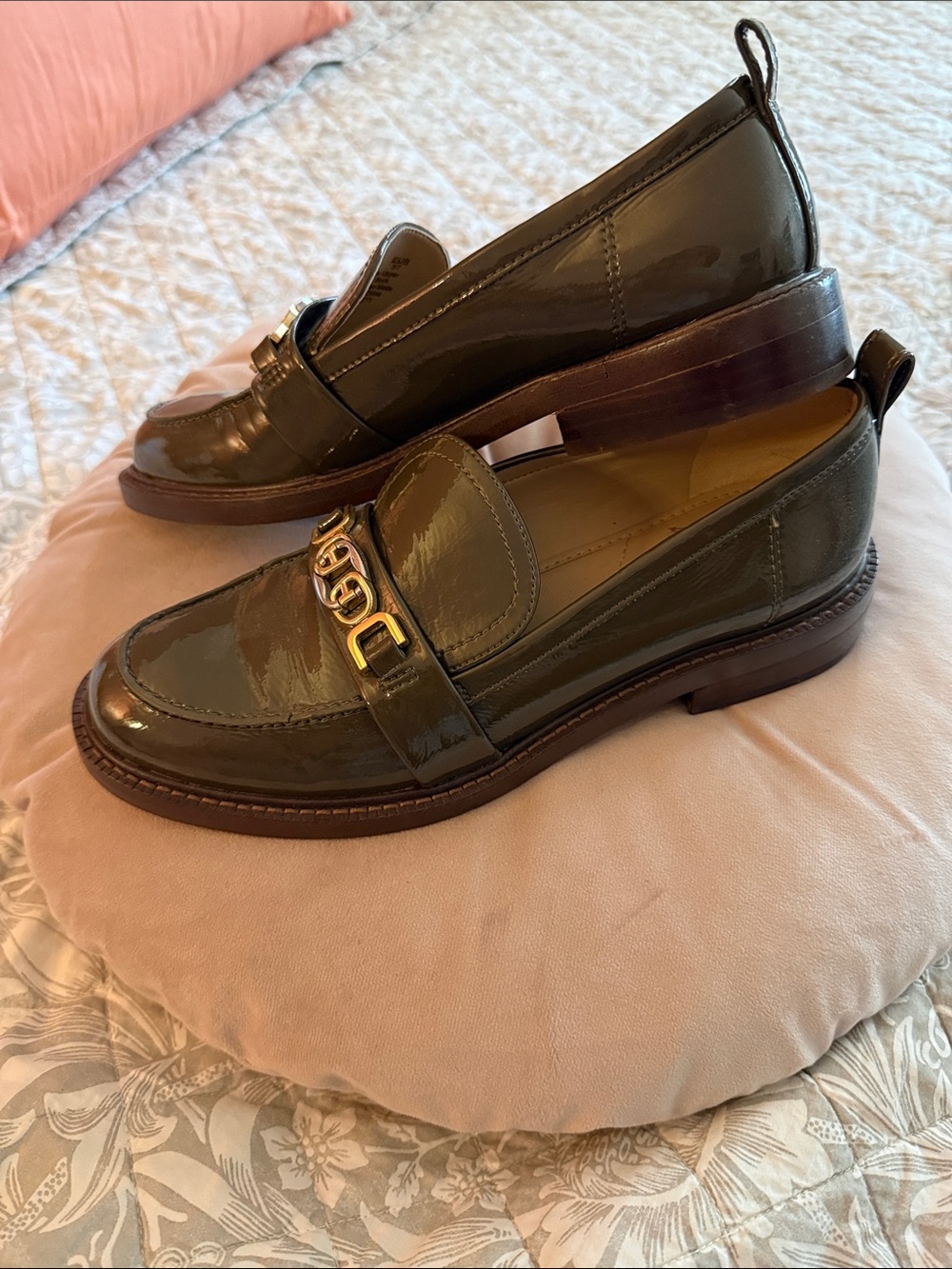 Sam Edelman Olive Green Patent Loafers with Gold Chain